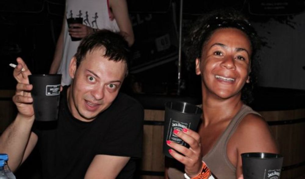 Naš dragi festivalski domaćin, gospodin Jack , krenuo je na petu letnju turneju u okviru koje ponovo dolazi na Exit festival. Autentični američki JDX  truck bar, treće leto zaredom predstavlja kapiju  za specijalnu zabavu i sofisticirani sadržaj koje redovni f