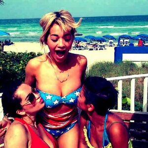 Rita Ora: Razvratne fotografije iz Majamija