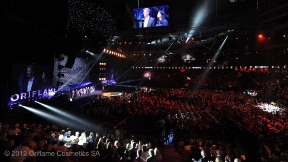 Ovog avgusta Story je imao sjajnu priliku da poseti zeleni grad na obali Baltičkog mora i bude gost Oriflame kompanije na Globalnoj zlatnoj konferenciji koja je ove godine bila u znaku proslave 45. rođendana kompanije.Story tim prisustvovao je svečanom otvaran