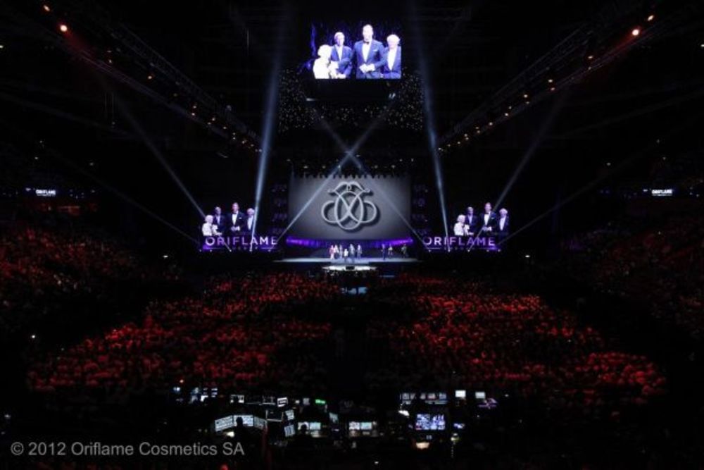 Ovog avgusta Story je imao sjajnu priliku da poseti zeleni grad na obali Baltičkog mora i bude gost Oriflame kompanije na Globalnoj zlatnoj konferenciji koja je ove godine bila u znaku proslave 45. rođendana kompanije.Story tim prisustvovao je svečanom otvaran