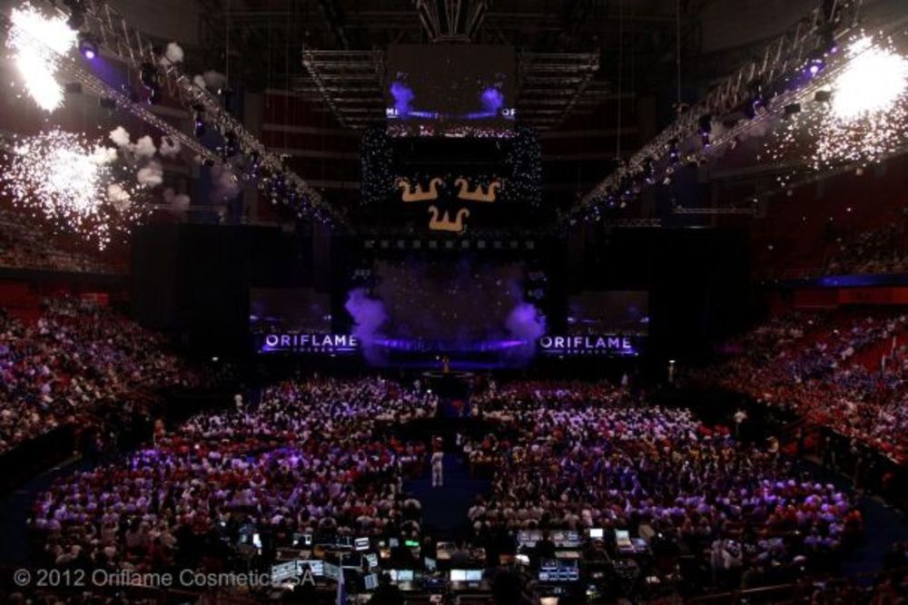 Ovog avgusta Story je imao sjajnu priliku da poseti zeleni grad na obali Baltičkog mora i bude gost Oriflame kompanije na Globalnoj zlatnoj konferenciji koja je ove godine bila u znaku proslave 45. rođendana kompanije.Story tim prisustvovao je svečanom otvaran