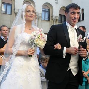 Iva Šiđanin i Slavko Beleslin: Romantično venčanje u Sabornoj crkvi