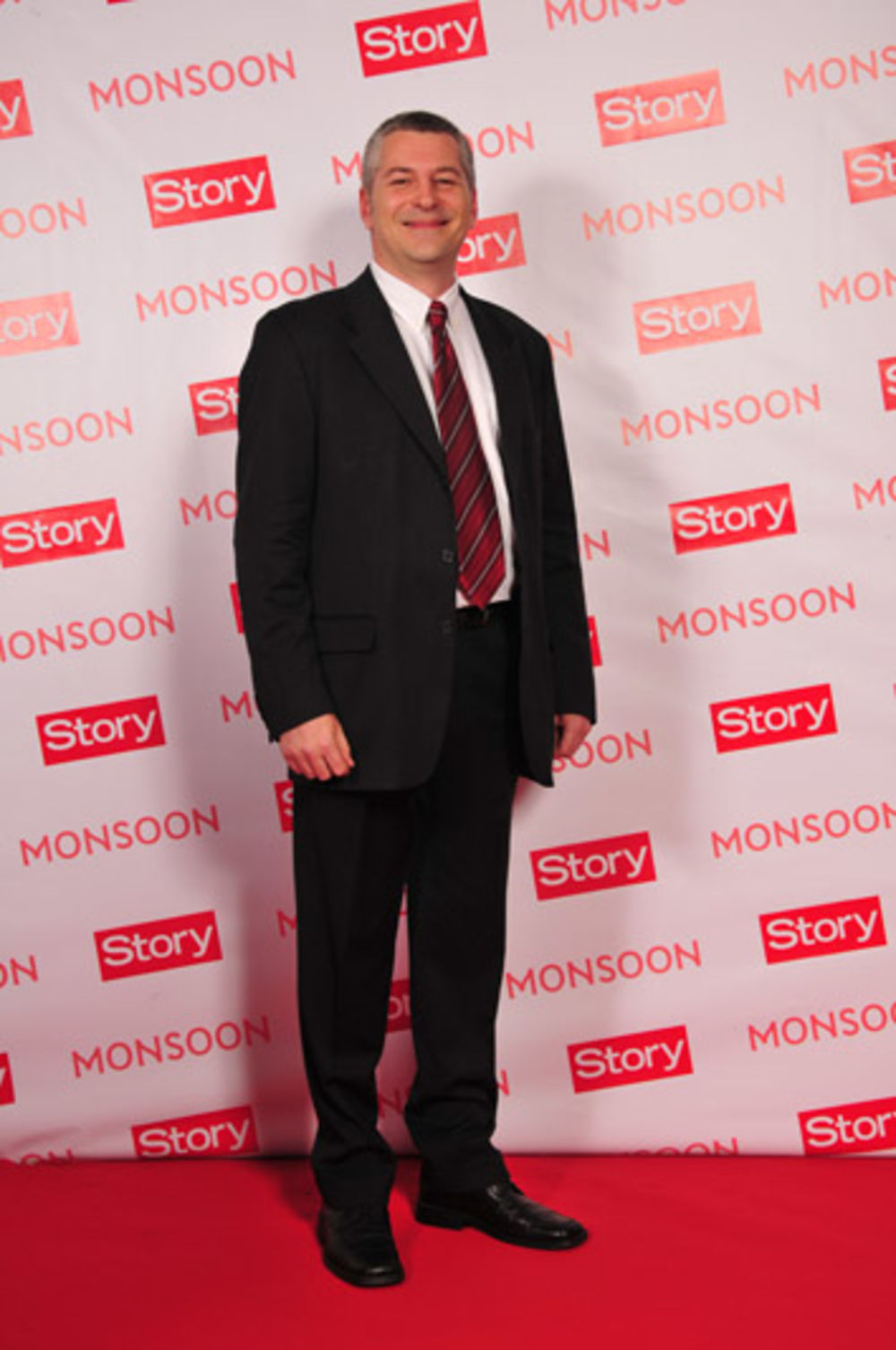 Magazin Story proslavlja sedmi rođendan. Tim povodom, kao i svake godine, organizovan je Story Party Celebrities Only, gde će mnoge poznate ličnosti uživati u nezaboravnoj večeri. Pogledajte ekskluzivne fotografije sa crvenog tepiha.