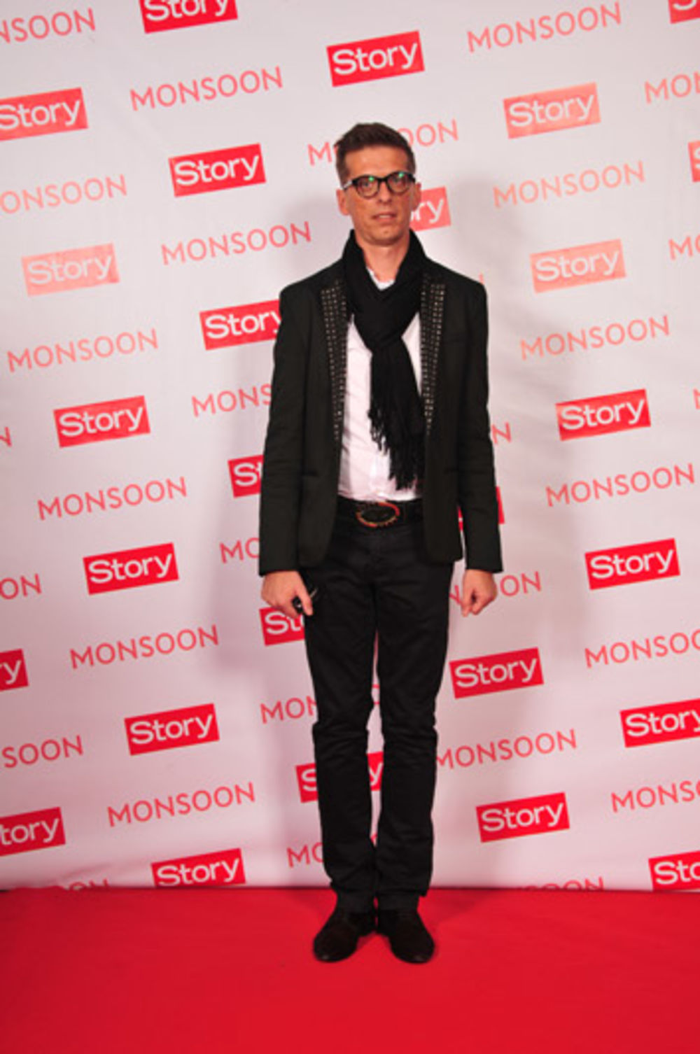 Magazin Story proslavlja sedmi rođendan. Tim povodom, kao i svake godine, organizovan je Story Party Celebrities Only, gde će mnoge poznate ličnosti uživati u nezaboravnoj večeri. Pogledajte ekskluzivne fotografije sa crvenog tepiha.