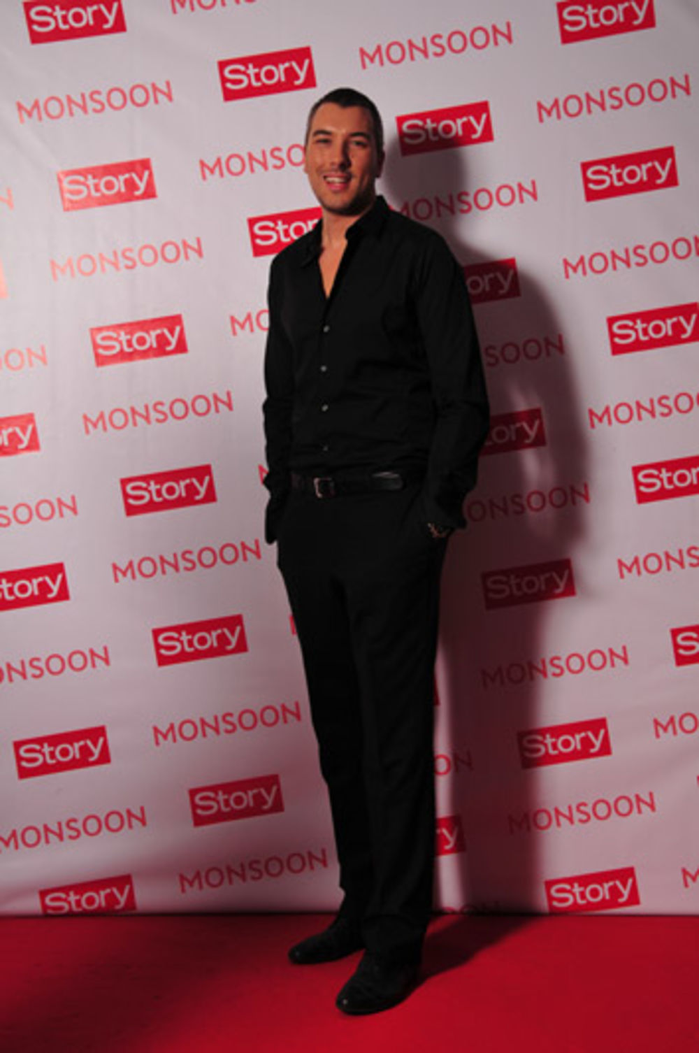 Magazin Story proslavlja sedmi rođendan. Tim povodom, kao i svake godine, organizovan je Story Party Celebrities Only, gde će mnoge poznate ličnosti uživati u nezaboravnoj večeri. Pogledajte ekskluzivne fotografije sa crvenog tepiha.