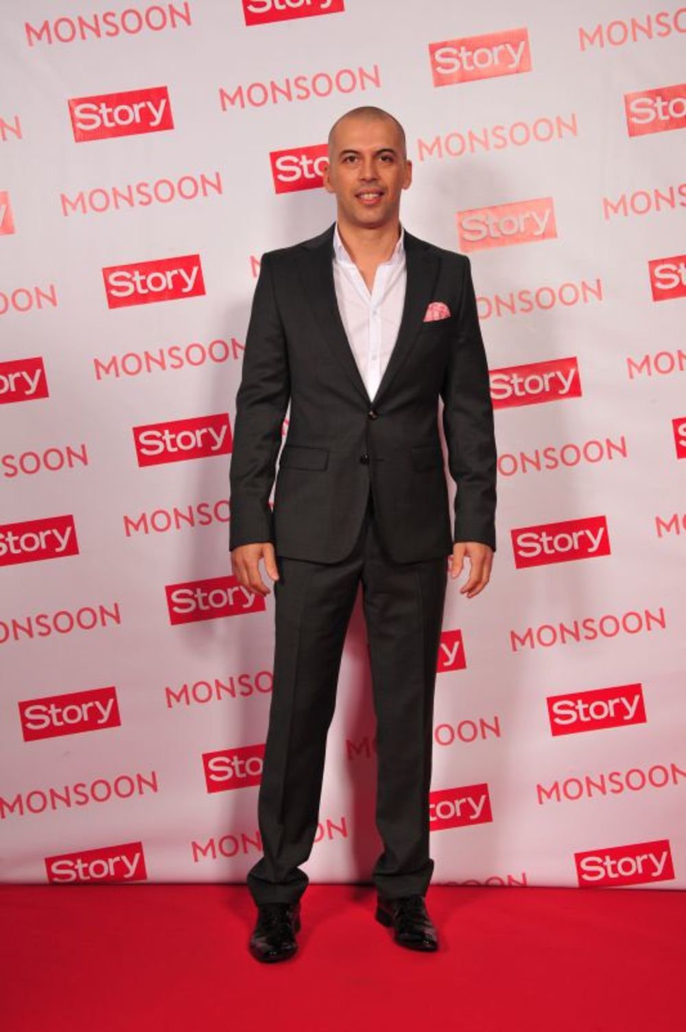 Magazin Story proslavio je 10. oktobra 2012. sedmi rođendan, velikom zabavom održanom u hotelu Metropol. Partyju je prisustvovao veliki broj poznatih zvanica i prijatelja kuće, a uz svirku grupe Coolares, žurka je potrajala do kasno u noć. Pogledajte slike sa