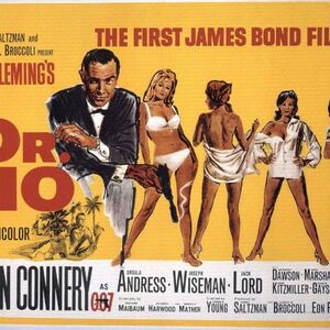 24 postera filmova o Džejms Bondu