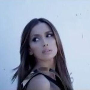 Emina Jahović: Pogledajte deo spota za novi singl Da mogu