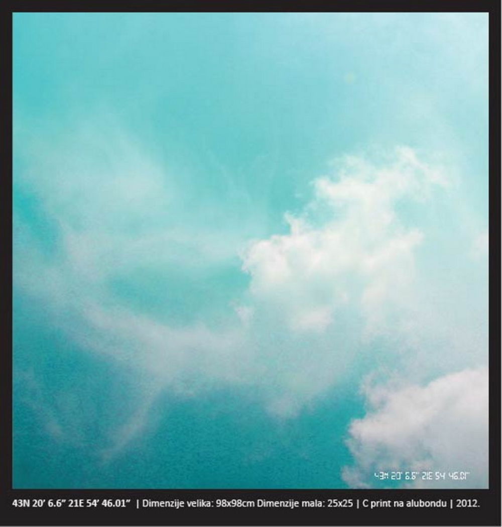 Ašok Murti, Vladimir Tatarević, Nada Macanković, Vuk Kostić, Borka Tomović, Jelena Gavrilović, Marina Vodeničar, Slavimir Stojanović, Biljana Vilimon pronašli su svoj deo srpskog neba na izložbi umetničkih fotografija SKY Uglješe Vrcelja, u Galeriju 12HUB. Pos