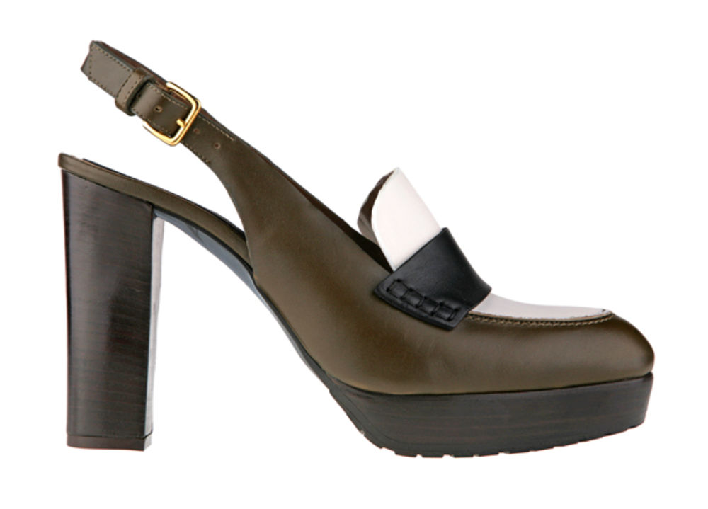 Sandale Distante, 54.000