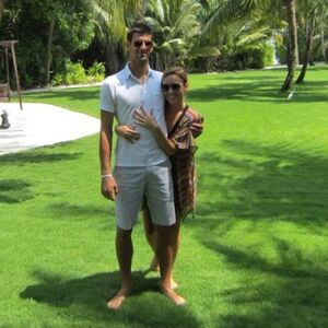 Novak Đoković uživao sa devojkom na tropskom ostrvu