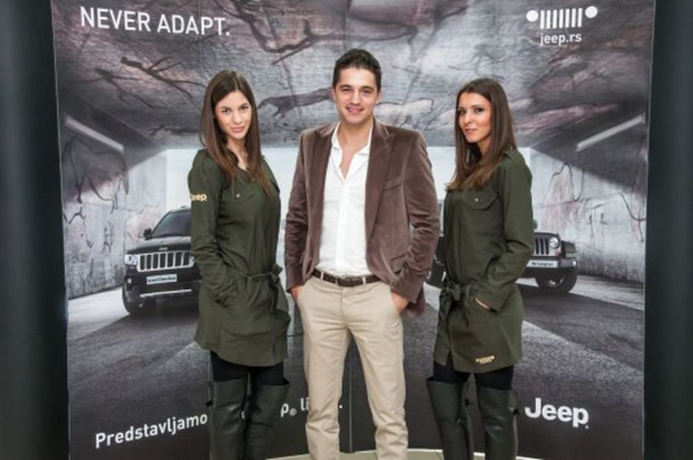 Kompanija Kompresor Italauto otvorila je Jeep Alfa Lancia Fiat izložbeni salon u okviru poslovne zgrade GTC skver, u ulici Milutina Milankovica 11b i na taj način otišla korak dalje u kvalitetu koji pruža svojim klijentima. U originalnom američkom duhu, Kompre