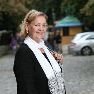 Lepa Lukić: Tereza Kesovija mi je pocepala rolku!