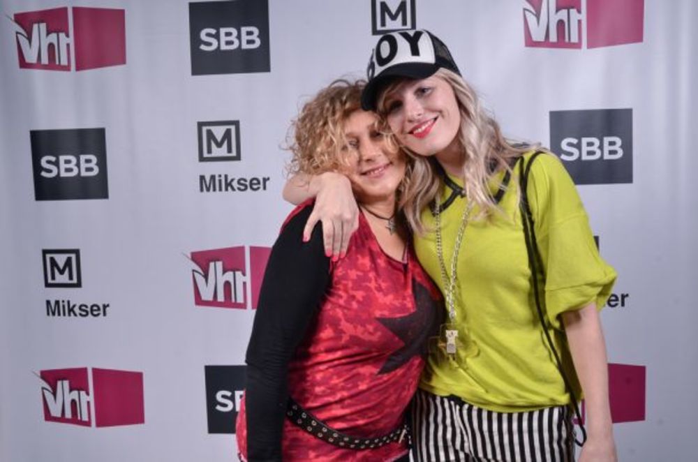 MTV Adria je sinoć, sedmog marta, na specijalnoj svečanosti u Beogradu, uručila priznanja bendovima koji su imali najviše emitovanja spotova u 2012. godini, a prvu nagradu osvojili su sastavi S.A.R.S., Dječaci i Who See. Događaju su prisustvovale i brojne ličn