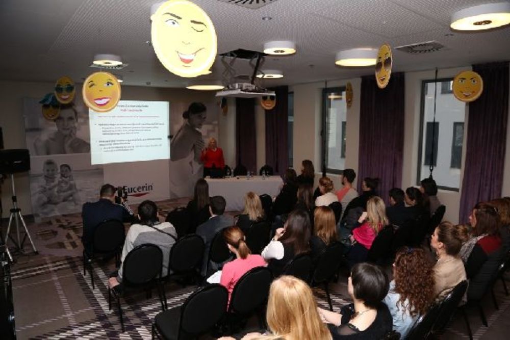 U hotelu Falkensteiner održana je promocija Eucerin Sun preparata za sunčanje. Posetioci su imali priliku da se informišu o najvažnijim pitanjima kada je u pitanju zaštita prilikom izlaganja suncu, a u tome su im pomogli Nada Miletić Nevajda, direktorka farmac
