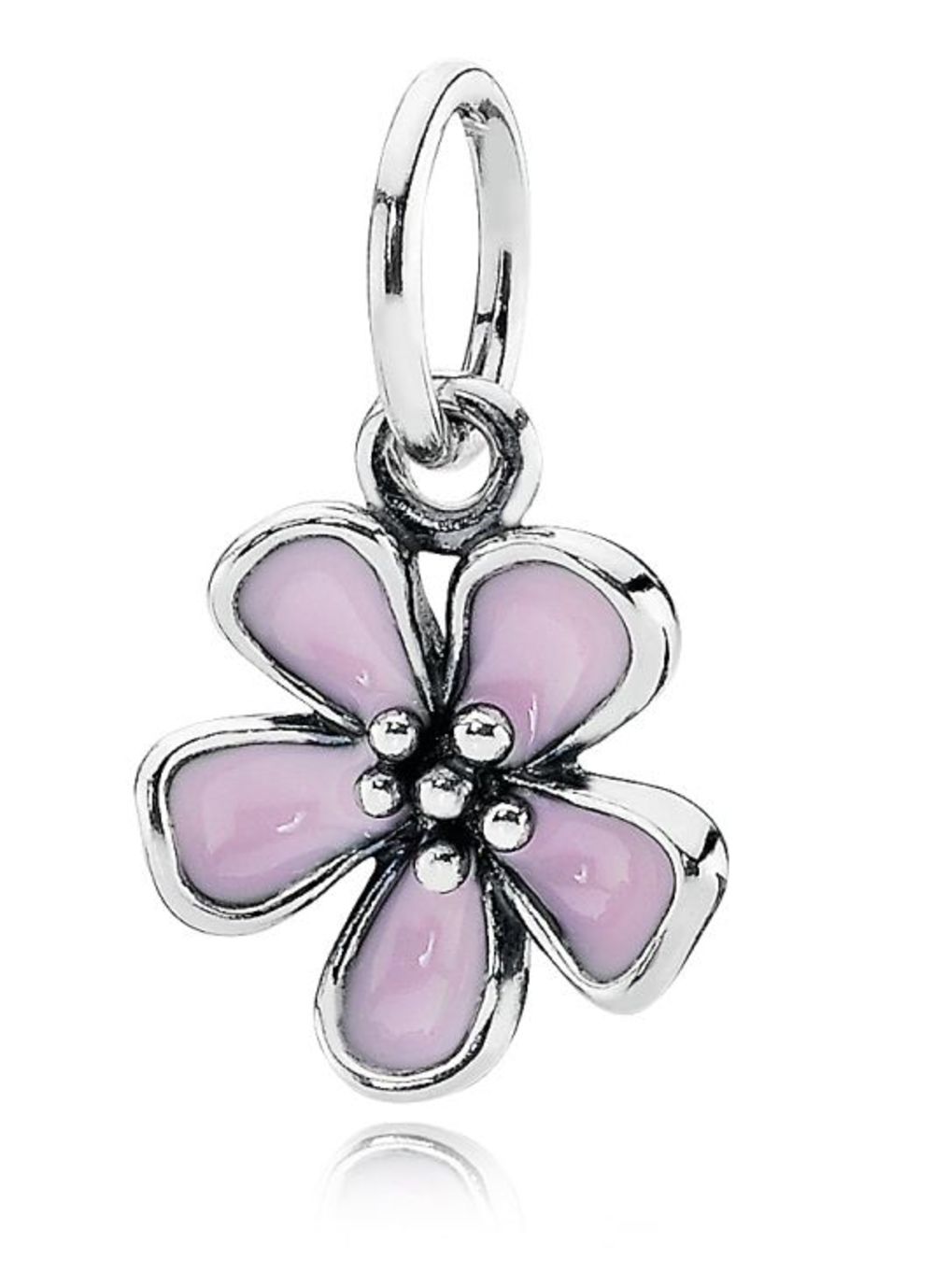 Jednostavni teksas komadi kao sigurna baza za savršene kombinacije jesu ono što svaka devojka treba da ima u ormaru