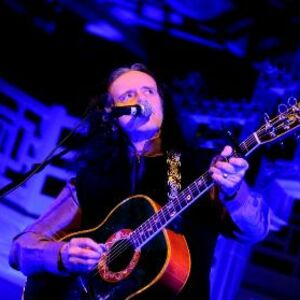Legendarni folk – rockpop trubadur Donovan, nastupiće u Kombank Areni, 5. juna!