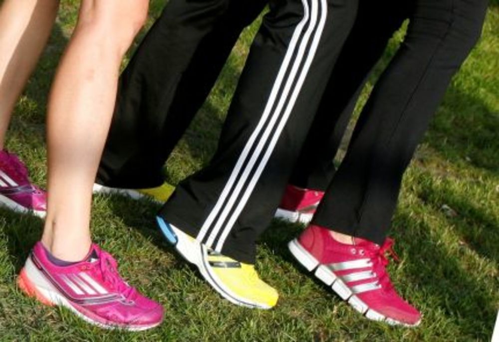 adidas Run and FUN ekipa uživala u još jednom treningu na Adi Ciganliji! Funneri, Fitteri i Weight loss ekipa ponovo su zajedno trčali nakon Beogradskog maratona, i pokazali kako ih i dalje drži takmičarski duh i isti cilj, da završe svoju trku!