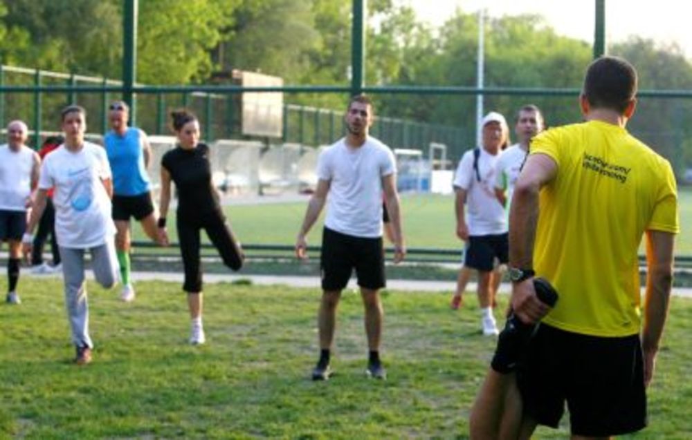 adidas Run and FUN ekipa uživala u još jednom treningu na Adi Ciganliji! Funneri, Fitteri i Weight loss ekipa ponovo su zajedno trčali nakon Beogradskog maratona, i pokazali kako ih i dalje drži takmičarski duh i isti cilj, da završe svoju trku!