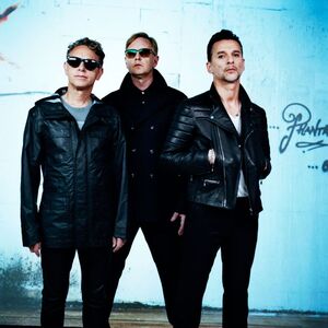 Dame u obezbeđenju i tone opreme za spektakl Depeche Mode na Ušću!