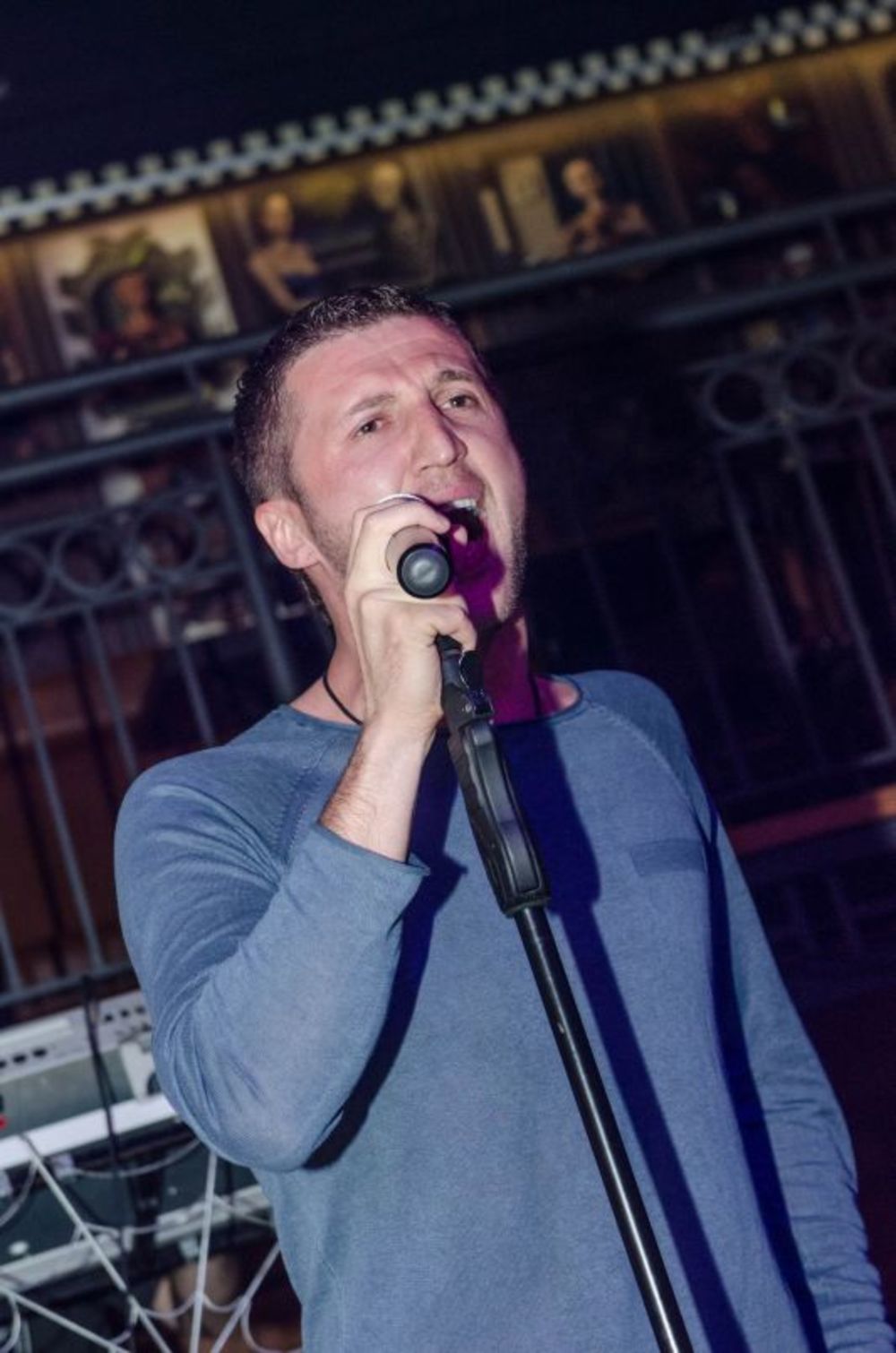 Brojne poznate ličnosti podržale su dobrotvornu akciju koja se 13.maja održala u organizaciji kluba Kasine Beograd, sa ciljem prikupljanja novca za šestogodišnjeg Kostu Vasiljevića, koji boluje od cerbralne paralize. Na veliko zadovoljstvo organizatora odazval