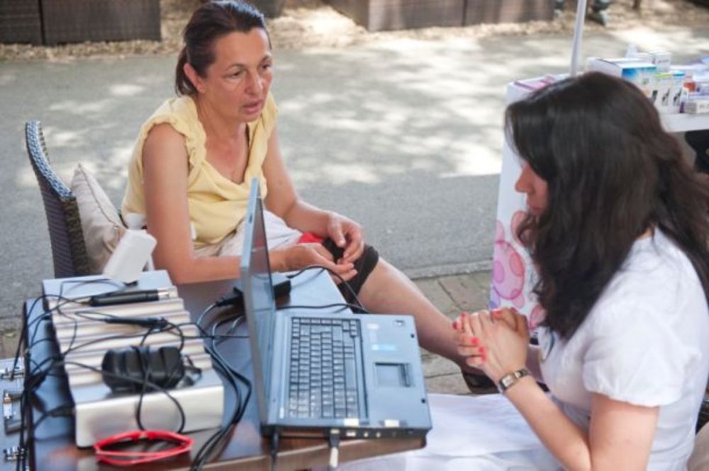 Magazin Story i Naxi Radio drugu godinu za redom organizuju Savršen vikend, u kafeu Koketa na Adi Ciganliji, svakog vikenda od 18.maja do 9.juna u periodu od 11 do 17h.
Zajedno sa prijateljima projekta Renault, Avon, Di Luna Sangria, Esensa i Idea-om, Story i