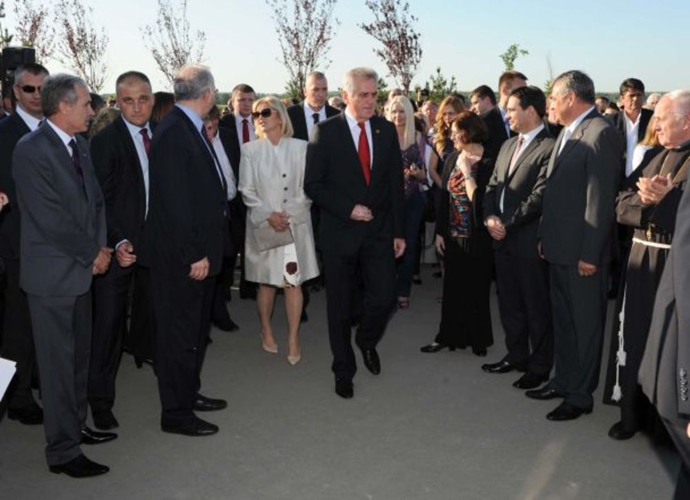 U Arheološkom parku Viminacijum protekle subote održane su dve manifestacije u okviru Državnog programa proslave jubileja Milanski edikt 313 – 2013, Srbija- izložba Narodnog muzeja Konstantin Veliki i Milanski edikt 313. – Rađanje hrišćanstva u rimskim provinc