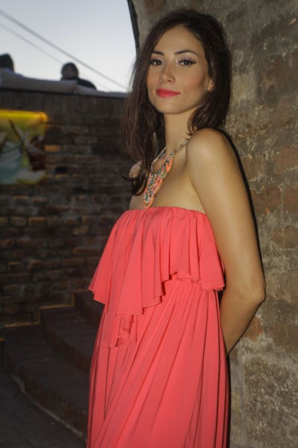 Finalistkinja Prvog glasa Srbije, Sanja Dimitrijević promovisala je svoj prvi spot za numeru La fiesta, a ceremonija je upriličena u klubu Terasa na Kalemegdanu.