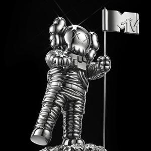 Kanije Vest nastupa na 2013 MTV VMA