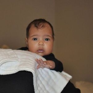 Ekskluzivno: Upoznajte bebu Kim Kardašijan i Kanijea Vesta!