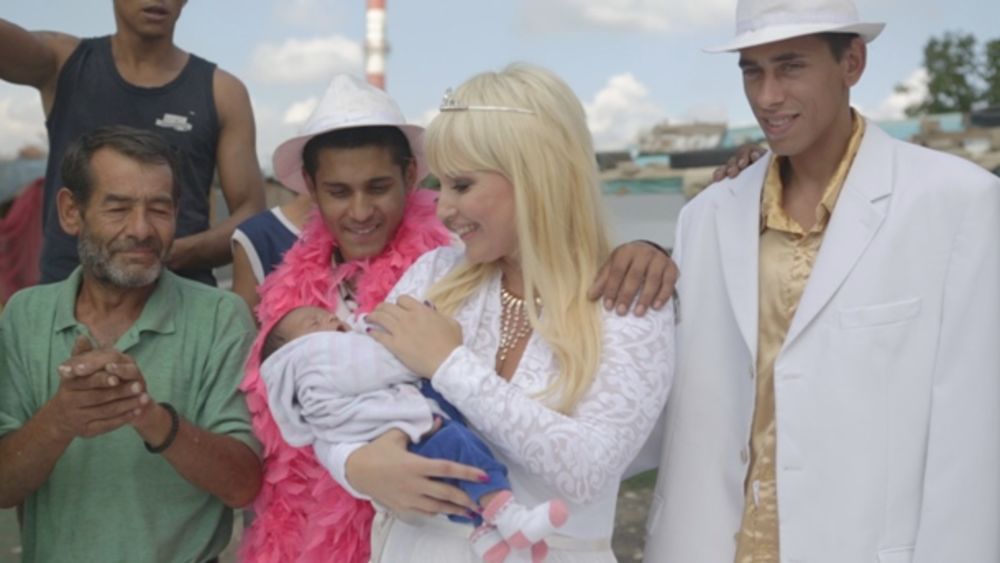 Temperamentna Nišlijka snimila spot za pesmu Karamel