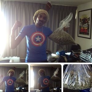 Snoop Dogg na opkladi dobio vreću marihuane