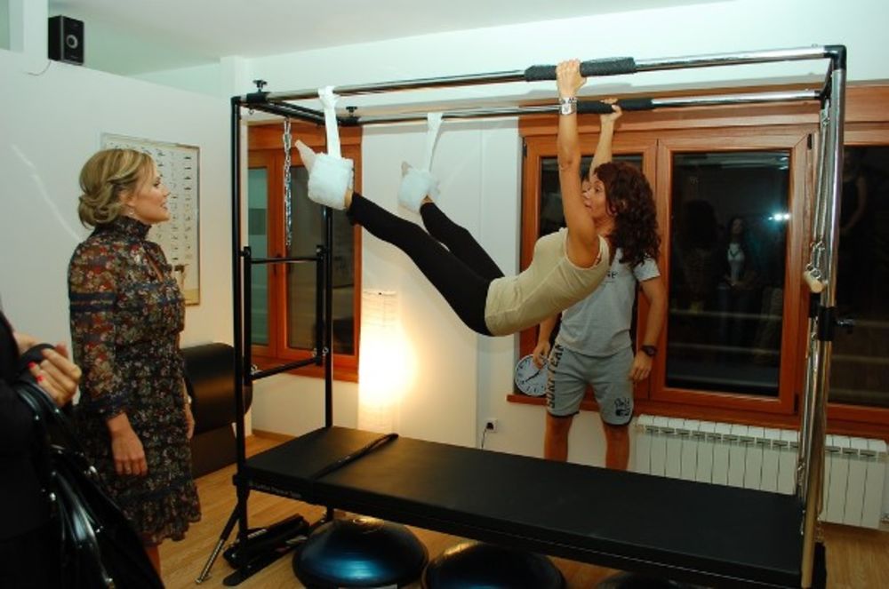 Nakon Novog Sada prošlog vikenda počeo je sa radom pilates studio The House Pilates u ulici Dimitrija Tucovića 153, u Beogradu u luksuznom prostoru površine preko 400 kvadratnih metara. The House Pilates jedinstven je u regionu zato što je prvi i jedinistudio