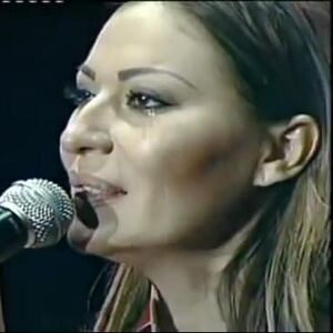 Ceca Ražnatović zaplakala na koncertu u Nišu