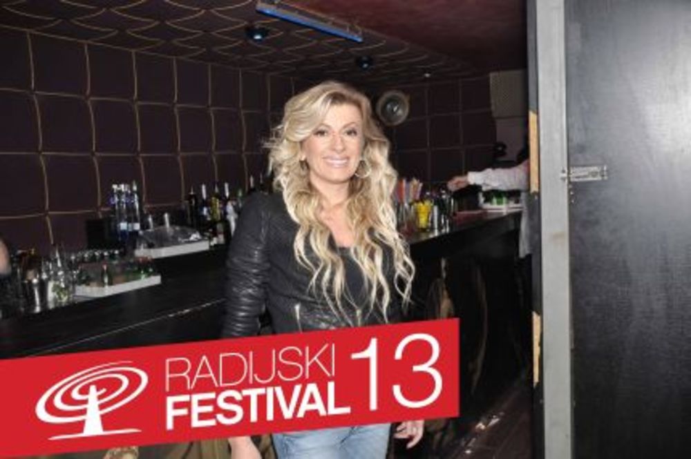 Završno klupsko veče Radijskog festivala 2013 održano je sinoć u prepunom klubu Teatro.