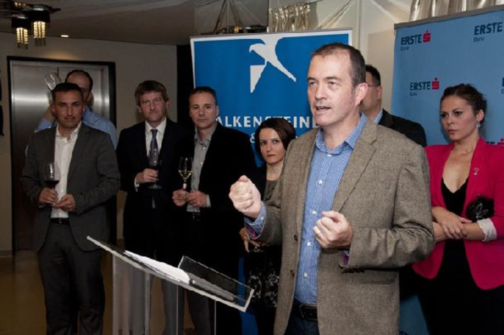 U organizaciji sajta vino.rs, u hotelu Falkonsteiner birana su najbolja vina Srbije u tekućoj godini. Prvi put na ovaj način, sva najbolja vina Srbije ocenjivao je veliki međunarodni žiri sastavljen od vinskih eksperata koji i inače ocenjuju vina na najvećim s