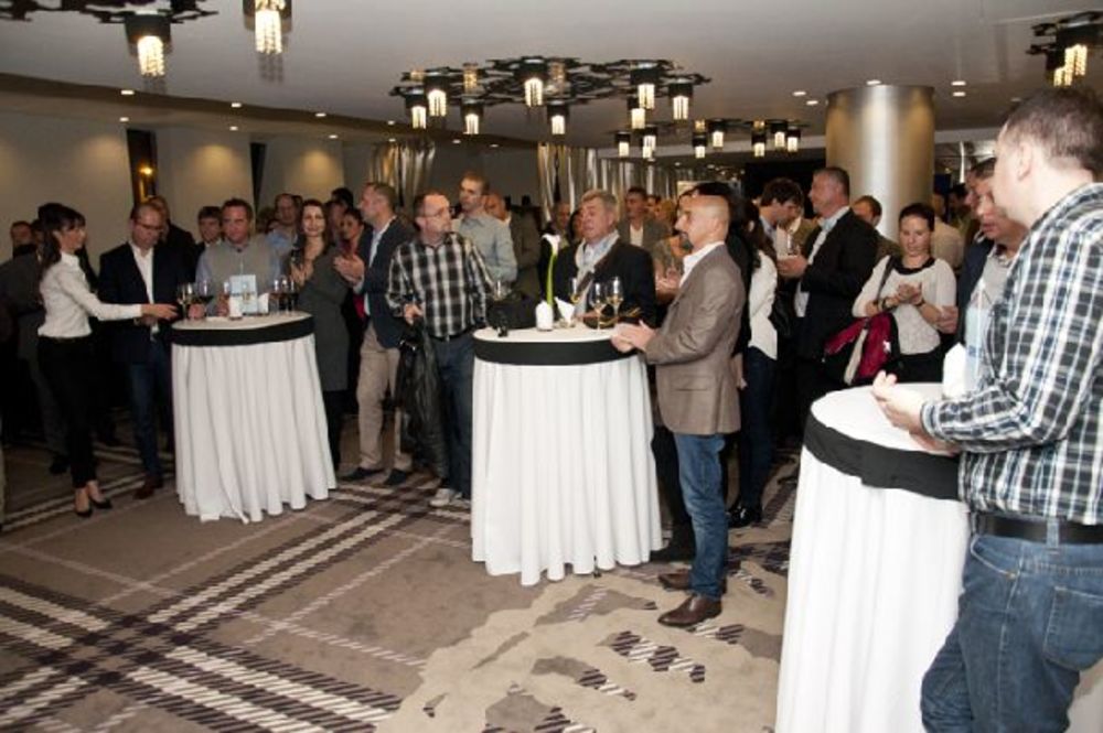 U organizaciji sajta vino.rs, u hotelu Falkonsteiner birana su najbolja vina Srbije u tekućoj godini. Prvi put na ovaj način, sva najbolja vina Srbije ocenjivao je veliki međunarodni žiri sastavljen od vinskih eksperata koji i inače ocenjuju vina na najvećim s