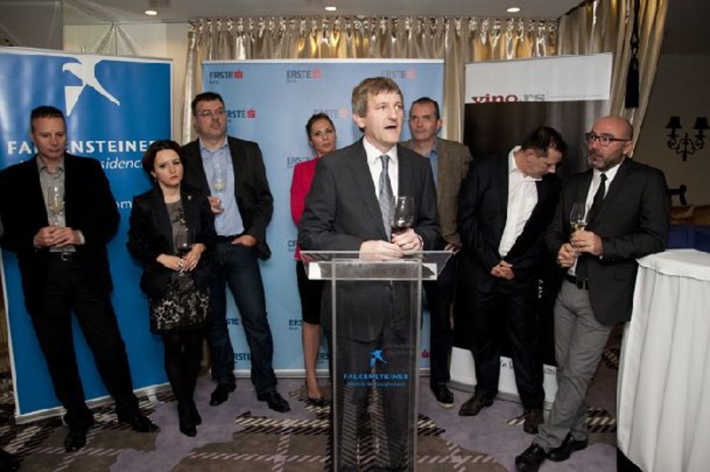 U organizaciji sajta vino.rs, u hotelu Falkonsteiner birana su najbolja vina Srbije u tekućoj godini. Prvi put na ovaj način, sva najbolja vina Srbije ocenjivao je veliki međunarodni žiri sastavljen od vinskih eksperata koji i inače ocenjuju vina na najvećim s