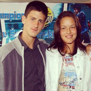 10 godina mlađi: Da li biste prepoznali Novaka i Anu?