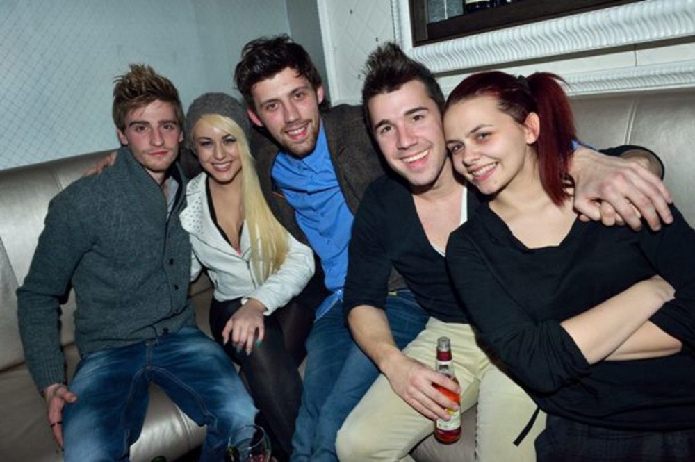 Milorad Čavić, Viktor Savić, Milan Vasić, Katarina Živković i učesnici X faktora pomogli su humanitarnu žurku u poznatom prestoničkom klubu