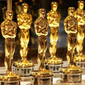 Anđelina Džoli, Bred Pit i Džon Travolta prezenteri na dodeli Oskara