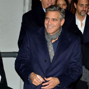 Džordž Kluni u vezi sa advokaticom koja je učestvovala na suđenju Slobodanu Miloševiću