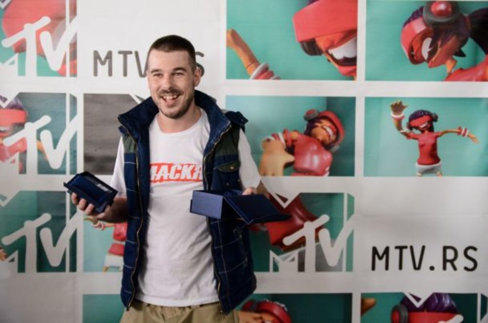 Juče su u Beogradu i Zagrebu održane druge po redu godišnje dodele MTV Video Play nagrade.