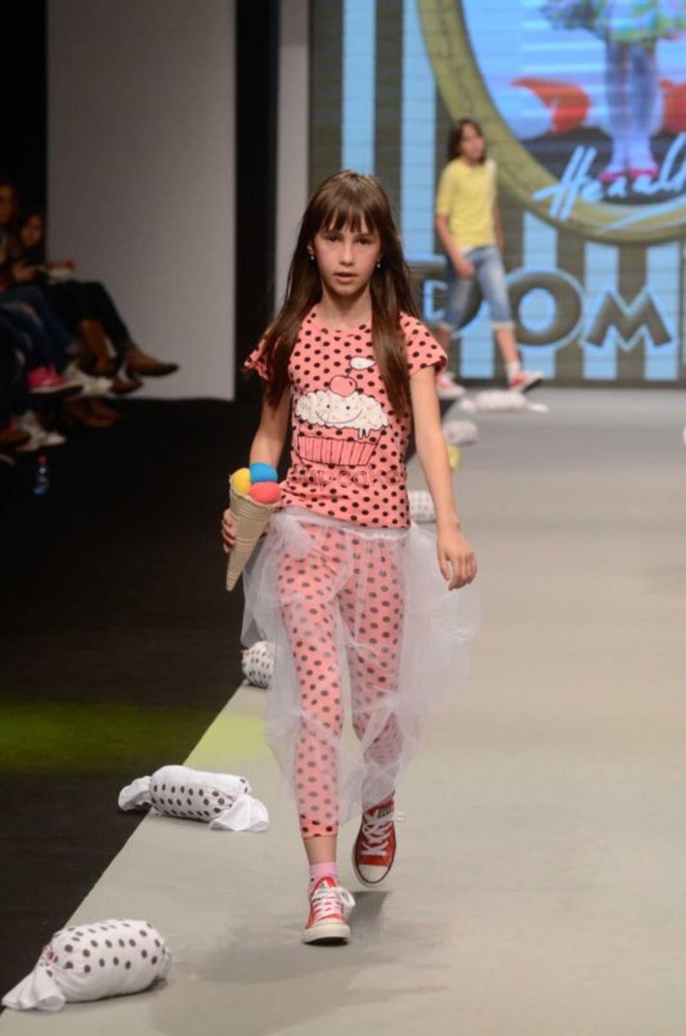 Drugog dana 24. Fashion Selectiona održan je Kids Fashion Day, jedinstveni dan dečije mode. Revijama na Kids Fashion Day-u predstavili su se domaći brend dečije garderobe Domino Kids i prestižni italijanski brend dečije obuće Naturino. Brend Domino Kids, iza k