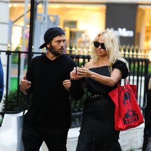 Pamela Anderson se po drugi put razvodi od istog muškarca