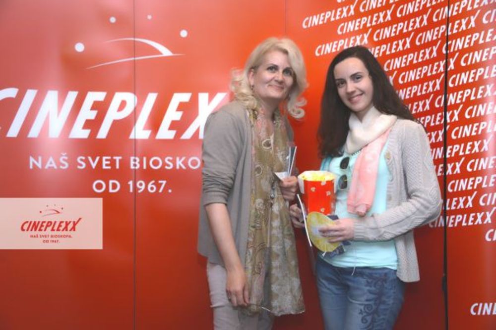 Na premijeri filma Bezvremenska Adaline, tokom manifestacije Ladys Night održane u bioskopu Cineplexx Delta City napravili smo fotografije interesantnih dama različitih uzrasta. Pozivamo vas da glasate za najlepšu.