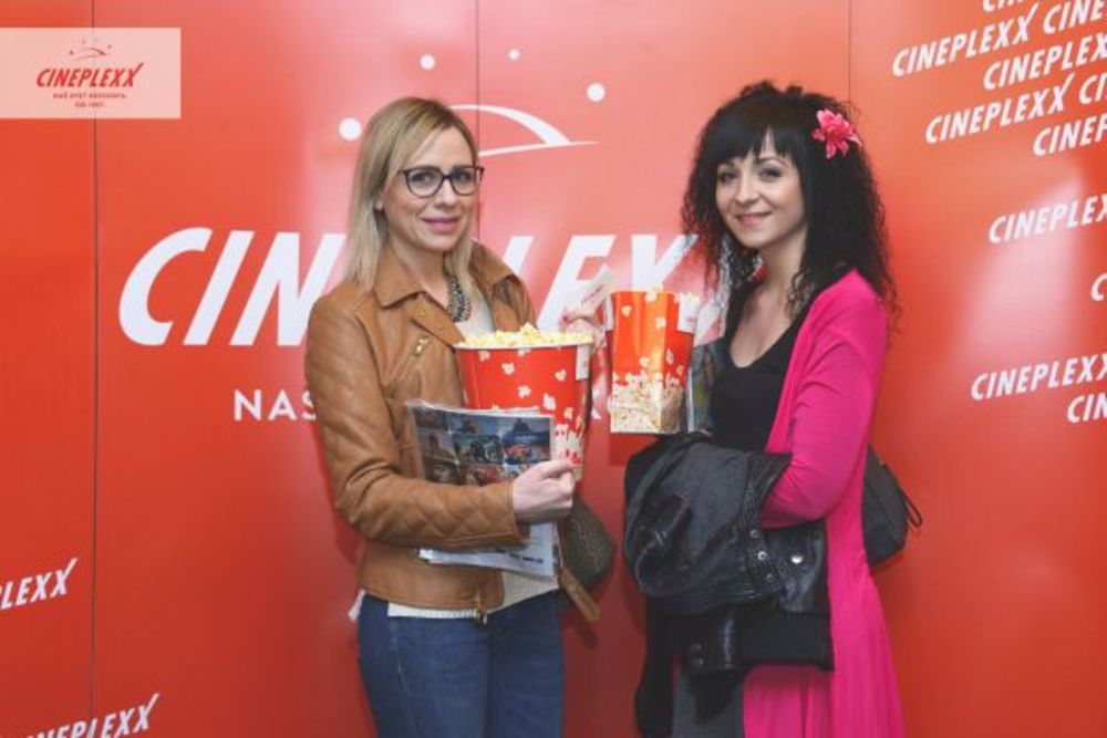 Na premijeri filma Bezvremenska Adaline, tokom manifestacije Ladys Night održane u bioskopu Cineplexx Delta City napravili smo fotografije interesantnih dama različitih uzrasta. Pozivamo vas da glasate za najlepšu.