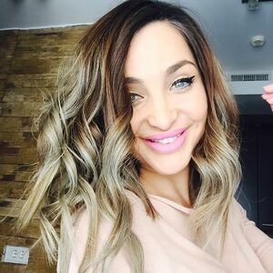 Maja Berović: Potpuno novo izdanje pevačice (FOTO)