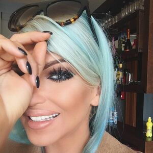 Jelena Karleuša iznenadila sve i ponovo promenila svoj izgled! (FOTO)