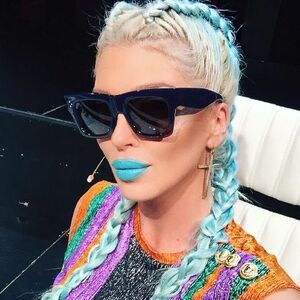 Jelena Karleuša: Ovako izgleda kada se američki fanovi maskiraju u mene za Noć veštica!